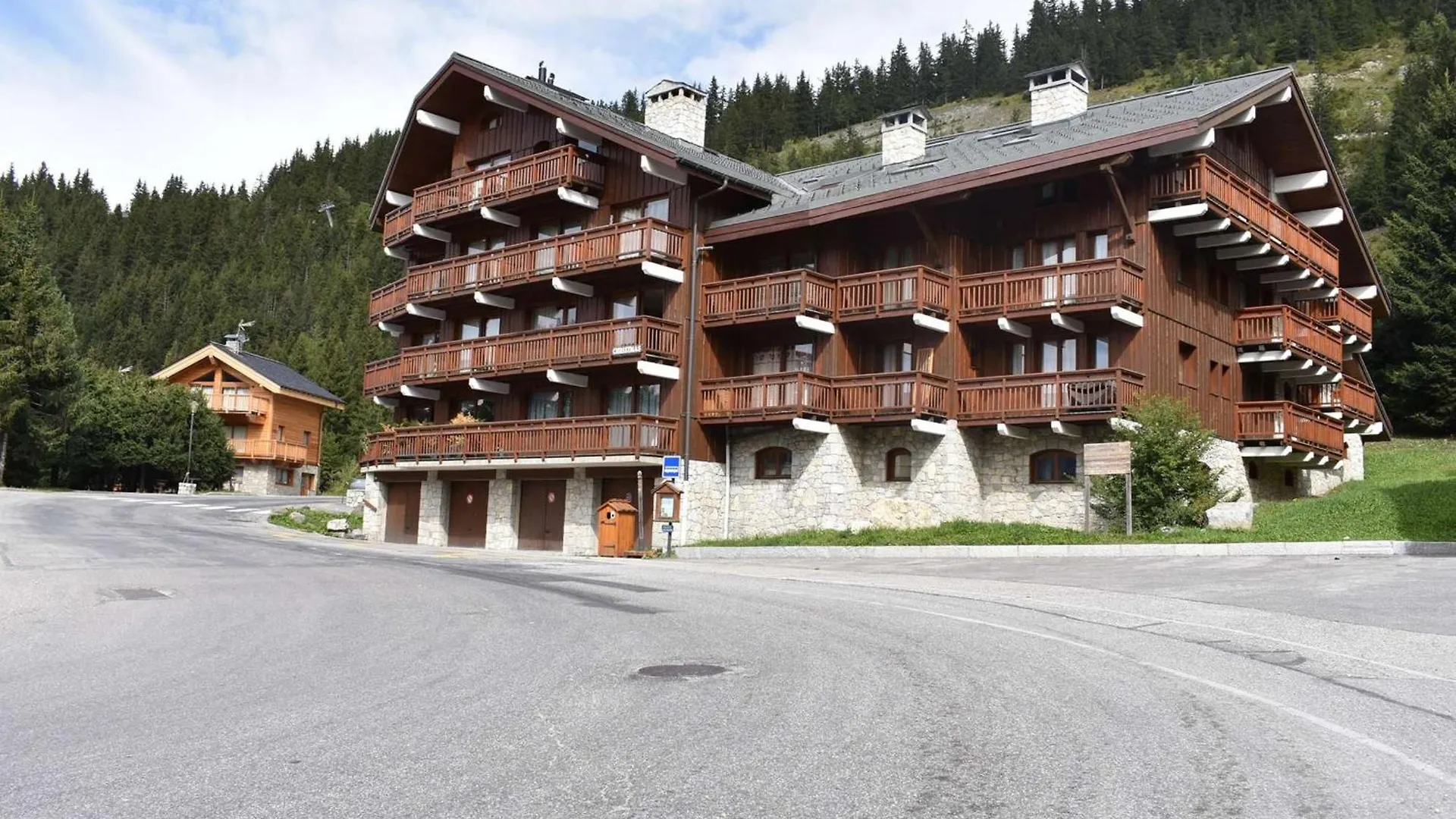 Appartement Cosy 2 Pieces, Cabine, 5 Pers, Meribel, Pres Des Pistes, Animaux Admis - Fr-1-180-591 Les Allues Apartment